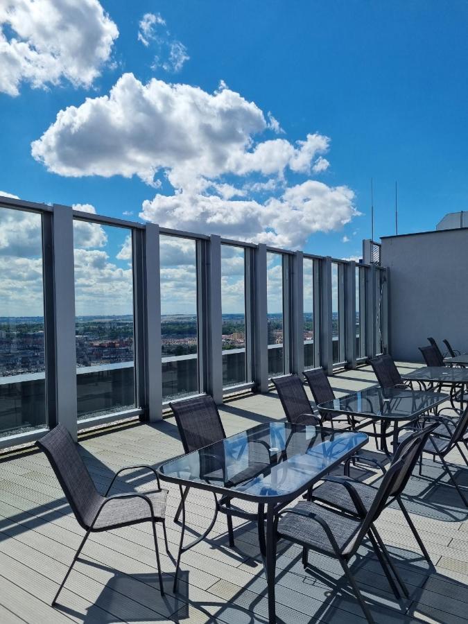 Jbhotels Apartament Comfort Hanza Tower Szczecin Exterior foto